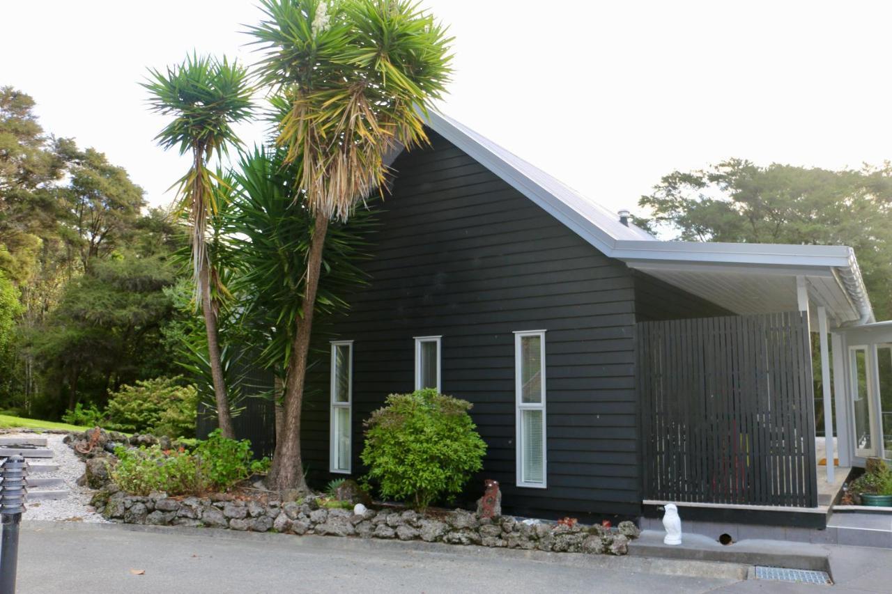 Fantail River Lodge Haruru Bagian luar foto