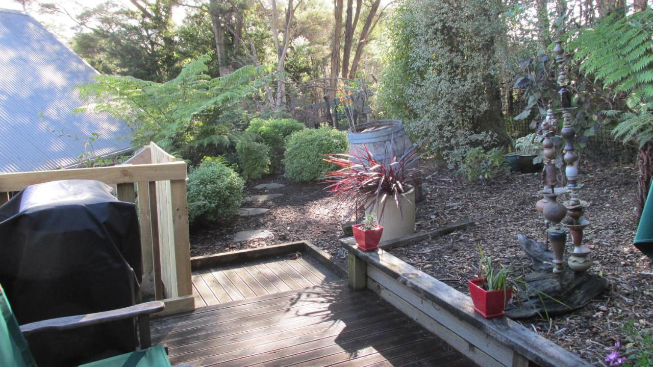 Fantail River Lodge Haruru Bagian luar foto